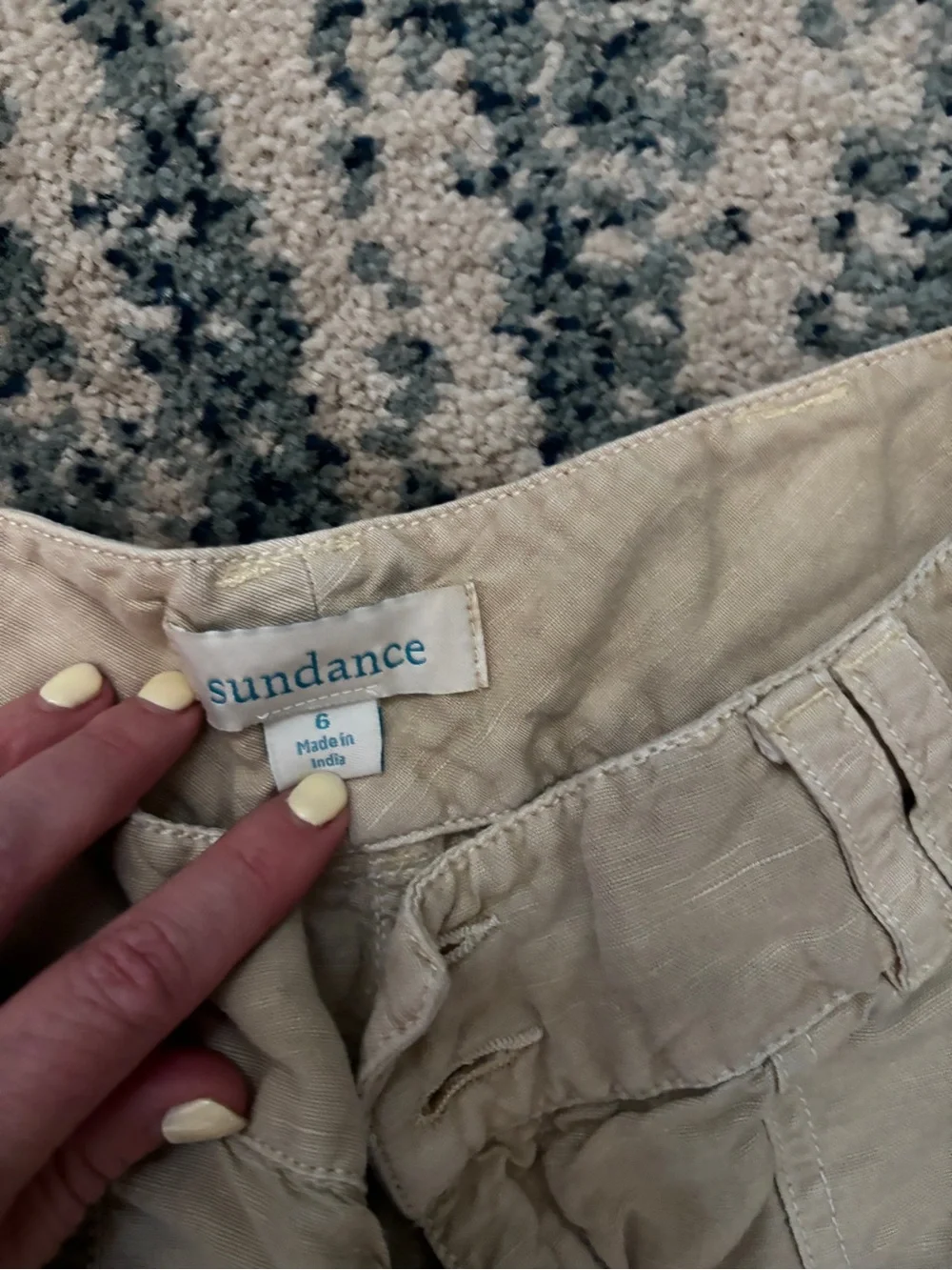 Sundance size 6 tan Lace-Trim Linen Cargo Joggers worn once